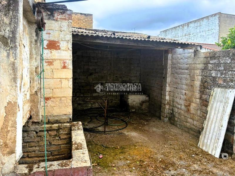 Foto 468c7f65-faa7-4e00-af83-80a9860c7ea6. Casa pareada casa en venta en Pilas