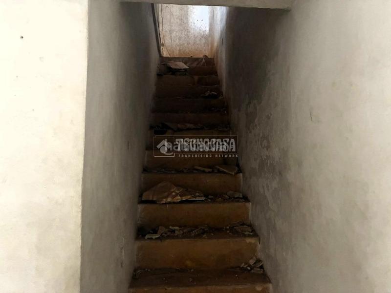 Foto 519c2f57-d14b-4474-901f-34bb7c8ad262. Casa pareada casa en venta en Pilas