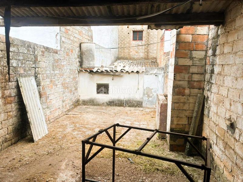 Foto e48eef57-0ed7-4a73-b92f-28f236d1f732. Casa pareada casa en venta en Pilas