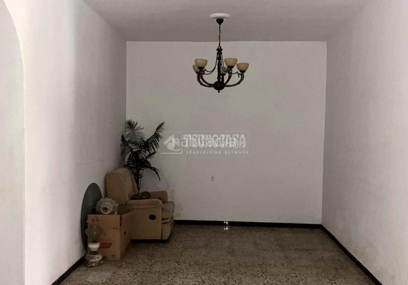 Foto 4cc046f3-b4ef-4bc4-a331-e63d65b17817. Casa pareada casa en venta en Pilas