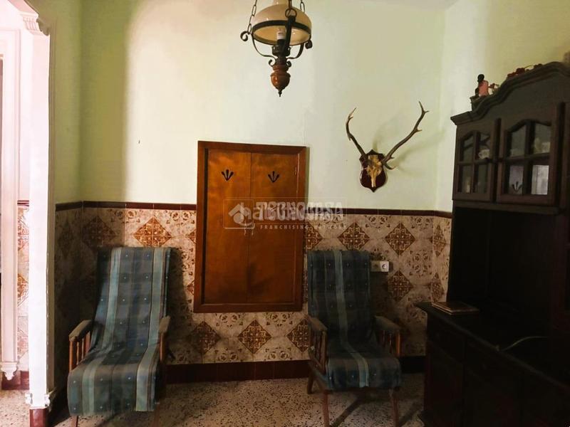 Foto e14fb1df-3190-471a-94fc-d25a1cf8f6ff. Casa pareada casa en venta en Pilas