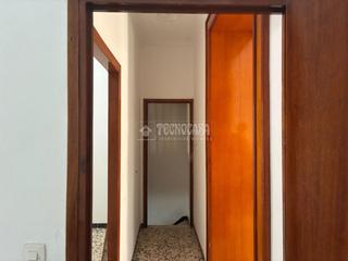 Etagenwohnung en Pilas. Piso en venta en pilas