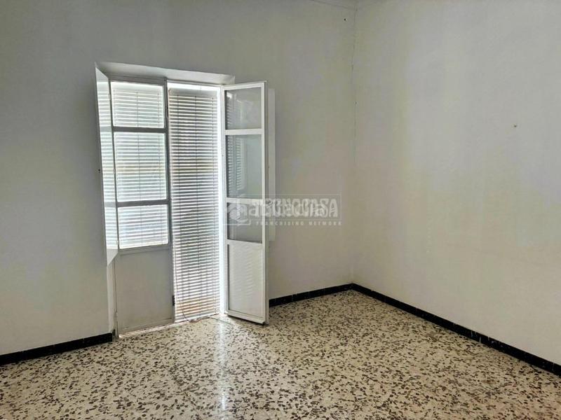 Foto c9cb1eb8-9c40-46e9-a11a-0ddc4daba9bc. Appartement avec chauffage dans Pilas