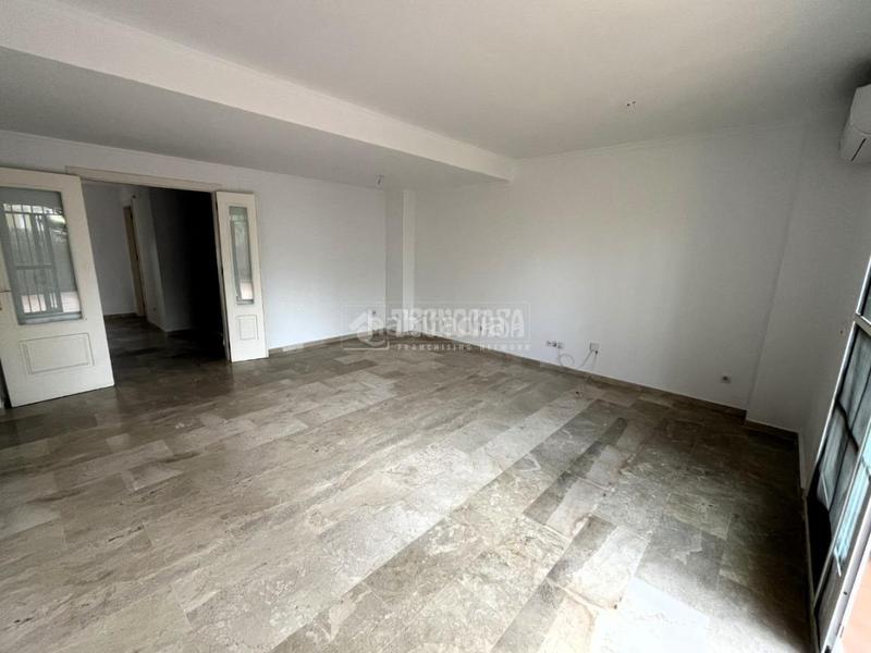 Foto 7aa84bf5-08b1-457c-afd3-bedeffe3b80a. Casa pareada casa en venta en Aznalcázar