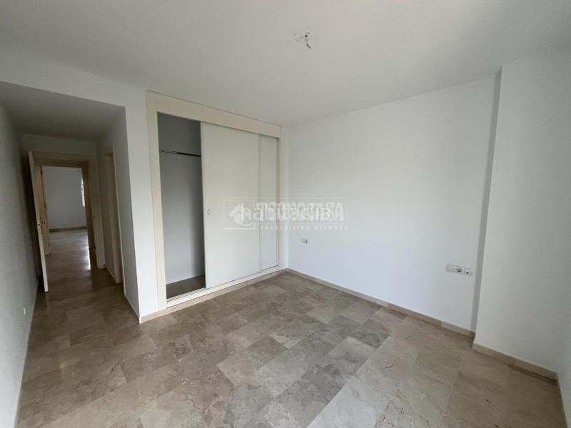 Foto 8c9172a9-f1de-460a-b6fb-9740756c2ed4. Casa pareada casa en venta en Aznalcázar