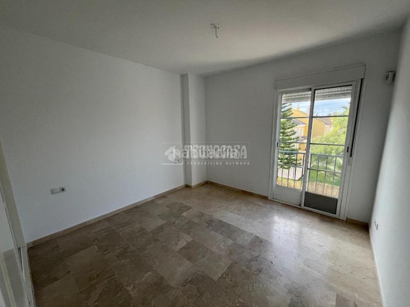 Foto 8f374e80-c258-4281-aad5-4b8b32974be4. Casa pareada casa en venta en Aznalcázar