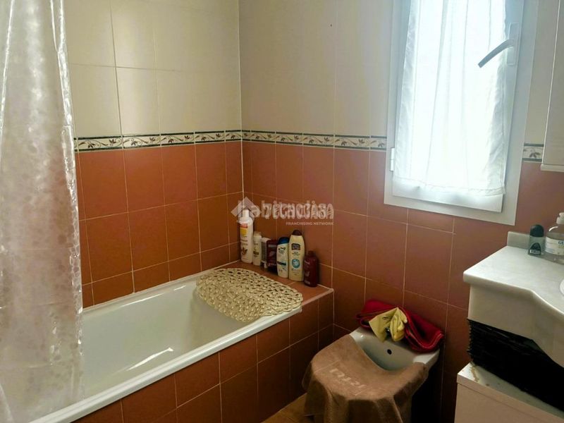 Foto ef927754-b018-4d20-a0b9-dd774882011e. Casa aparellada amb calefacció a Pilas