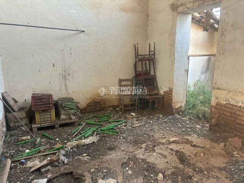 Foto a2a397c6-0cf4-4703-b843-fd9d7c278fe6. Terreny residencial a Pilas