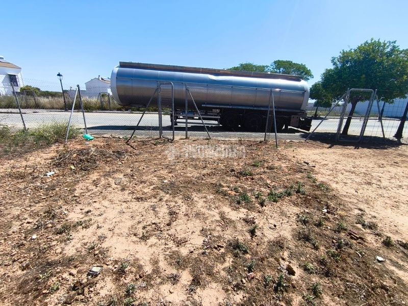 Foto 5ae65435-c1bb-4efc-99e8-0933d5fe37f8. Terreny residencial a Pilas