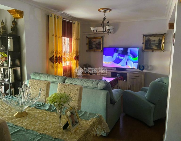 Foto 1940f0ac-a3c5-4904-ab07-72f8a6d5fac5. Pis a Pilas