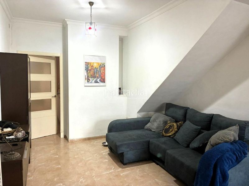 Foto c2947b07-92ba-4a7a-af10-90d46c5ef0af. Casa aparellada a Pilas