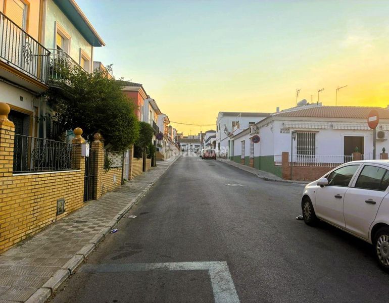 Foto 24079ac5-12e1-4f92-af6e-0367366c7b07. Casa aparellada amb calefacció aparcament a Pilas