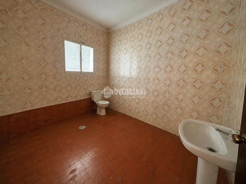 Foto 394cfc67-31ff-45ce-9046-e97cb918230c. Casa aparellada amb aparcament a Pilas