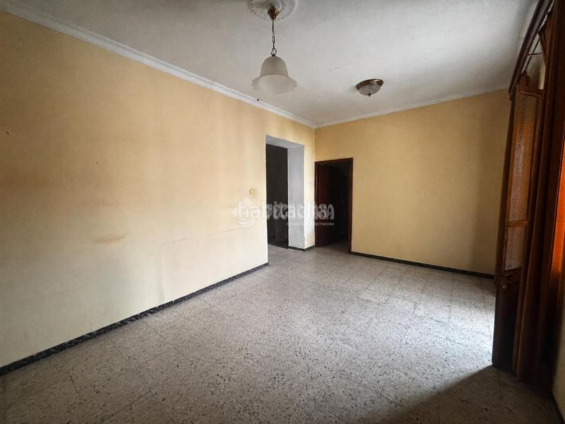 Foto 3f2be4ac-9648-4d35-9e93-62d380933662. Casa aparellada amb aparcament a Pilas