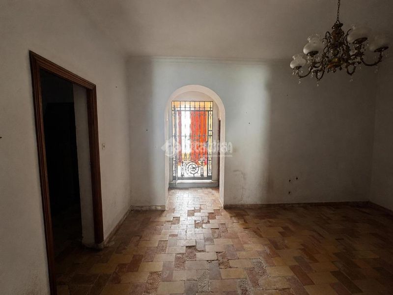 Foto af167195-a3b0-487a-8b78-fced27b85795. Casa aparellada amb aparcament a Pilas