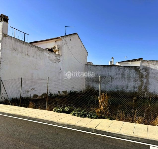 Foto 6734fcbf-84e5-4aac-850a-fd5f57bf3449. Terreny residencial a Pilas