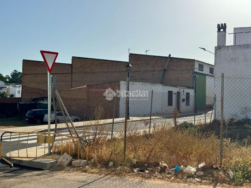Foto 8cda87b7-ce50-4a8b-8d6c-b3a6fe49b5c8. Terreny residencial a Pilas
