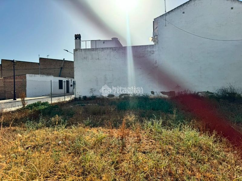 Foto b08813de-d369-4d0a-92ee-69fa820d590f. Terreny residencial a Pilas