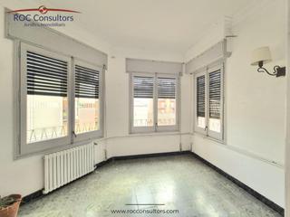 Pis  Del general prim. Piso con encanto y gran potencial en venta, a un paso del centro