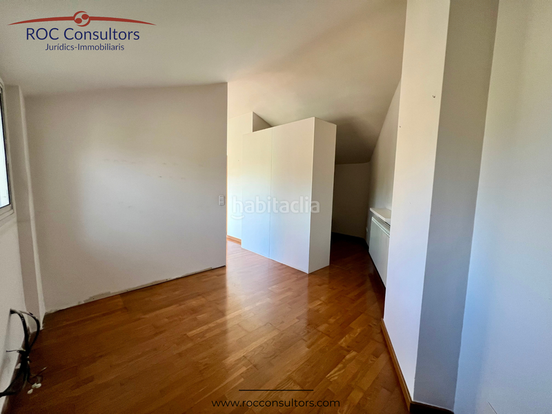 Foto 16a55afe-a714-4f5b-a1ef-443bf40585c6. Duplex with heating parking in Centre - Passeig i Rodalies Manresa