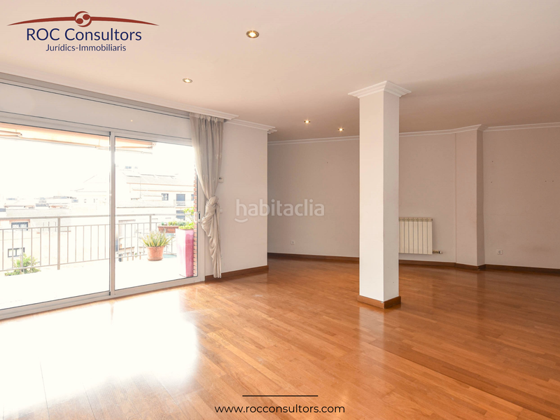 Foto 69dde089-441d-44de-81c0-c5d305500af9. Duplex with heating parking in Centre - Passeig i Rodalies Manresa