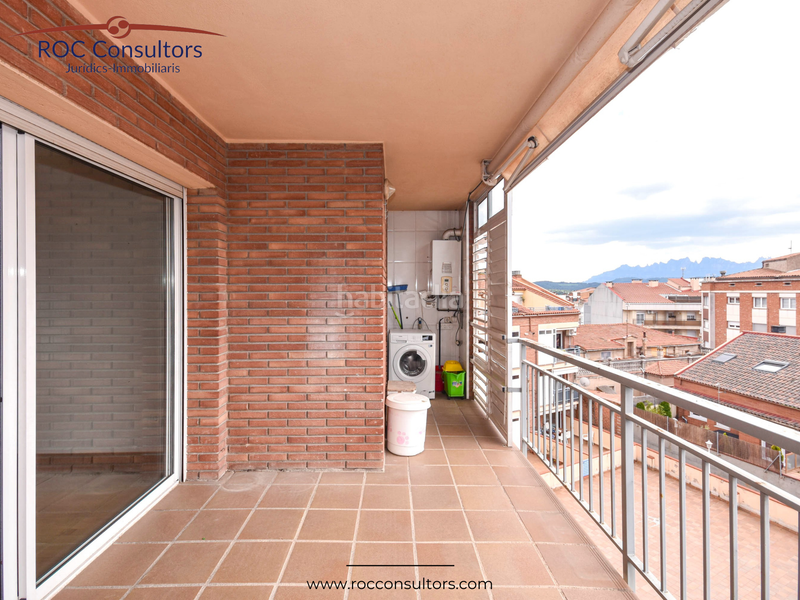 Foto 76dbbe13-f894-417b-a9f4-58fb8bb93e6d. Duplex with heating parking in Centre - Passeig i Rodalies Manresa