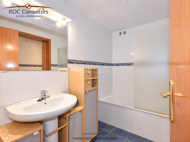 Foto b267202e-fd89-4563-b069-47c62c64fb75. Duplex with heating parking in Centre - Passeig i Rodalies Manresa