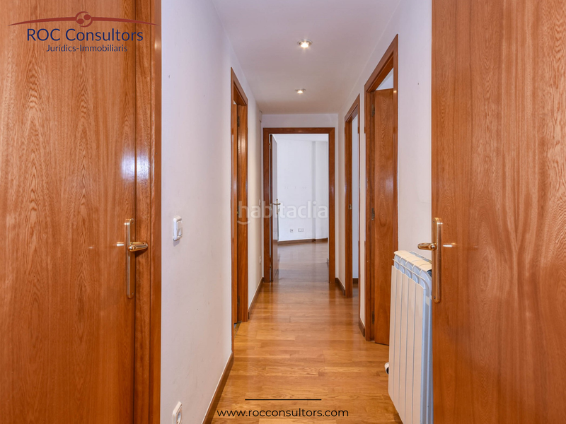 Foto e16f3bf2-12a5-4a42-9b19-b450107c68e6. Duplex with heating parking in Centre - Passeig i Rodalies Manresa