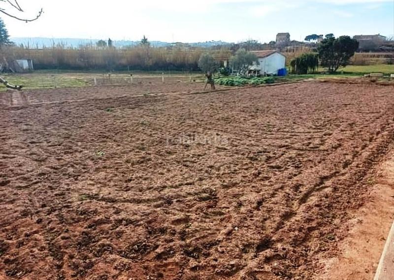 Foto 62e6d4c1-f0ac-4e57-ad5e-cbe1c9c108d4. Terreno residencial en del grau finca rústica de regadio en venta en Manresa