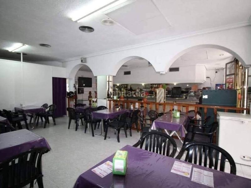 Foto 81ac1f48-d246-4e4e-a0b0-f39c6b315f1d. Local comercial a Colonia Madrid Benidorm