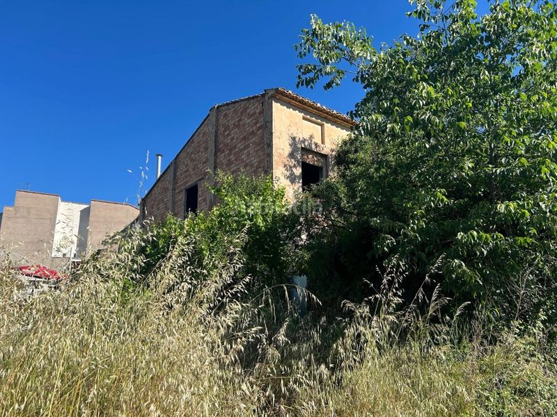 Foto 80664228-3a91-4295-b70f-07c6dcae217c. Casa amb aparcament a Algimia de Almonacid