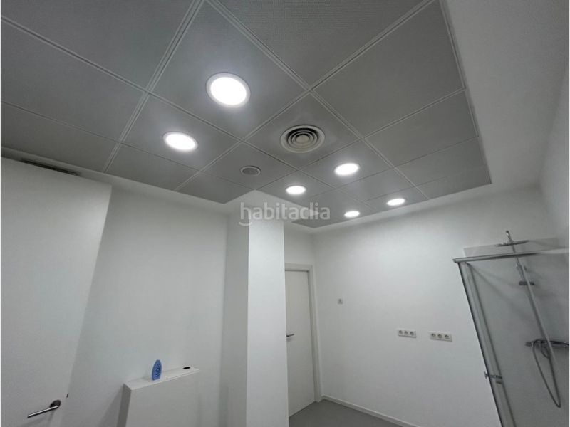 Foto 1e8c4d0f-98bc-4f23-98d1-a35dcc05eb37. Local comercial a Centro Burriana