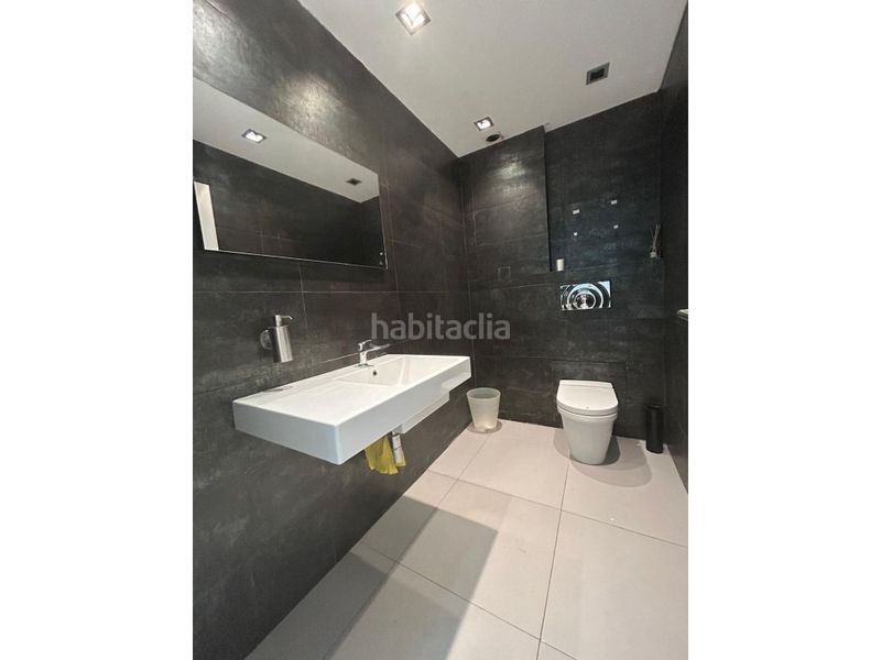 Foto 32bcd093-5383-43fb-8c89-258f42076b63. Local comercial a Centro Burriana