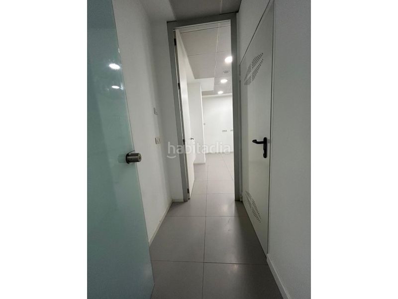 Foto 39065212-c5b8-4dd1-87af-da0fc210b261. Local comercial a Centro Burriana