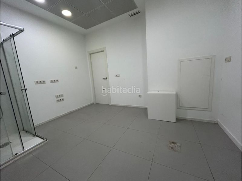 Foto 5bdff747-3397-4bd9-999d-f039775846b7. Local comercial a Centro Burriana