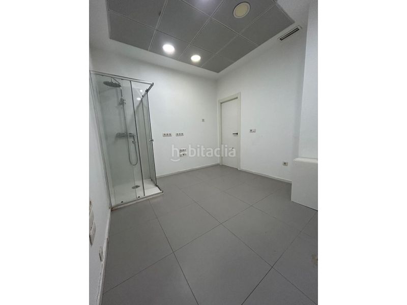 Foto 93359c51-4e88-4678-8d19-2e41a56a90dd. Local comercial a Centro Burriana