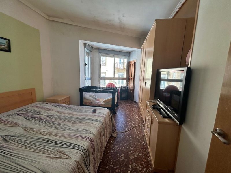 Foto fb3f1986-8058-4ca3-873c-b36907713dd4. Pis a Altura