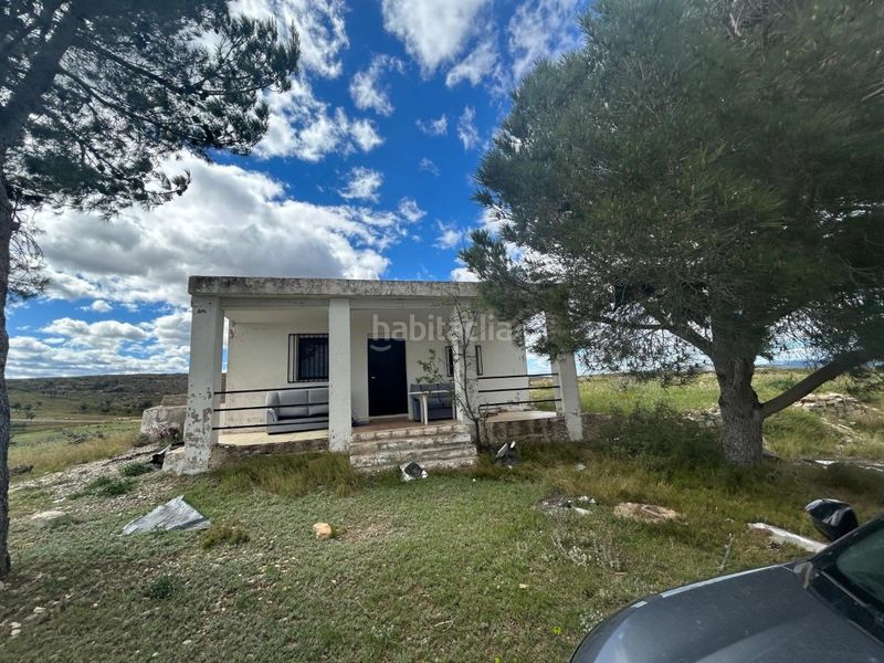 Foto dfa3b14e-b9ce-471d-adeb-61217577073d. Masía se vende casa de monte en termino jerica en Altura