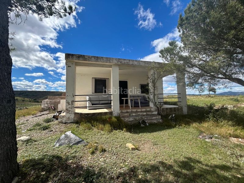 Foto ef22cd23-13b4-4f71-8c20-eaadc5835914. Masía se vende casa de monte en termino jerica en Altura