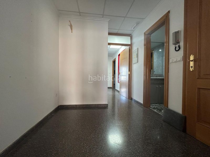 Foto 7dd4f2e7-b206-4dee-86e1-e3980afcf4f4. Ufficio in Segorbe
