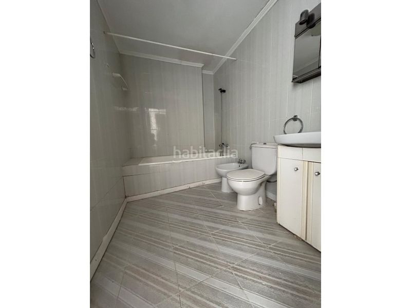 Foto ee93e0ac-eb4b-46ee-8d42-e4cf8b37ef4f. Pis a Torás