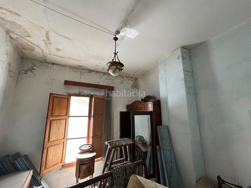 Foto 146cba83-a4e4-4f67-87dd-950986793aad. Casa amb aparcament a Altura