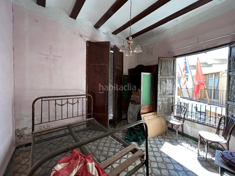 Foto 15352aa6-2f5d-4239-98a0-6a118f640d4a. Casa amb aparcament a Altura