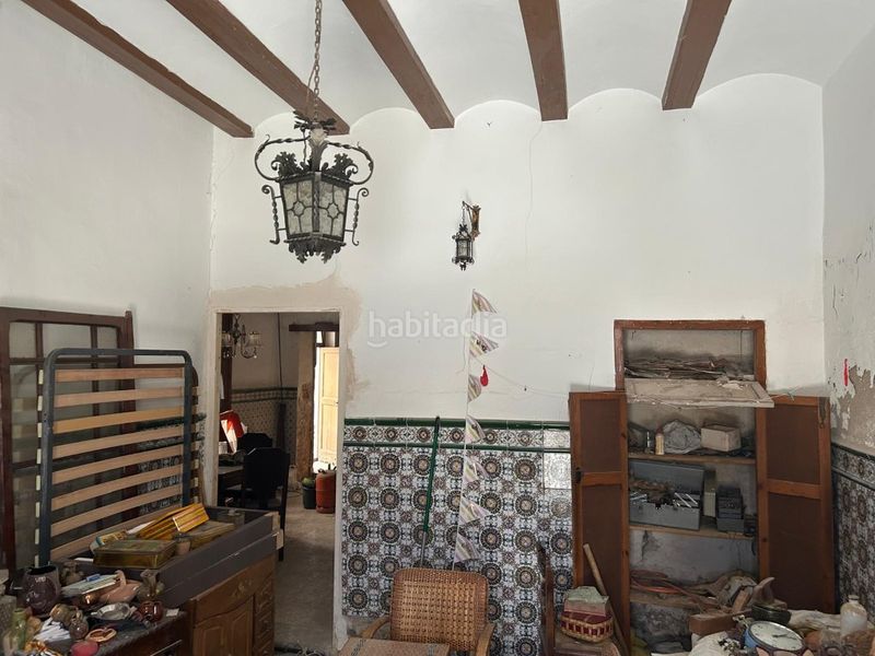 Foto 242a2b65-b149-4dc5-8883-798227b7d81a. Casa amb aparcament a Altura