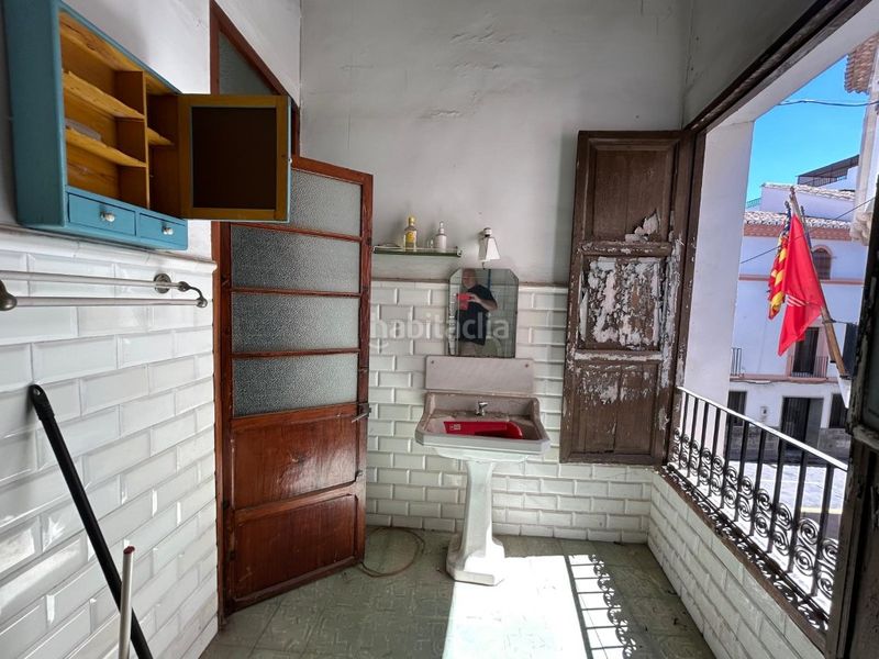 Foto 94e24c8b-7f80-4b3c-8503-6bd8f1b85dda. Casa amb aparcament a Altura