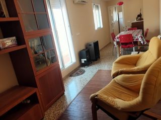 Rent Penthouse  Calle parra la. Se alquila atico en navajas
