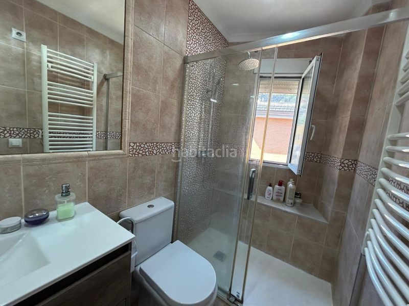 Foto 5d102827-6b78-4f54-b9a7-21fe7d04bfc4. Casa amb aparcament a Gilet