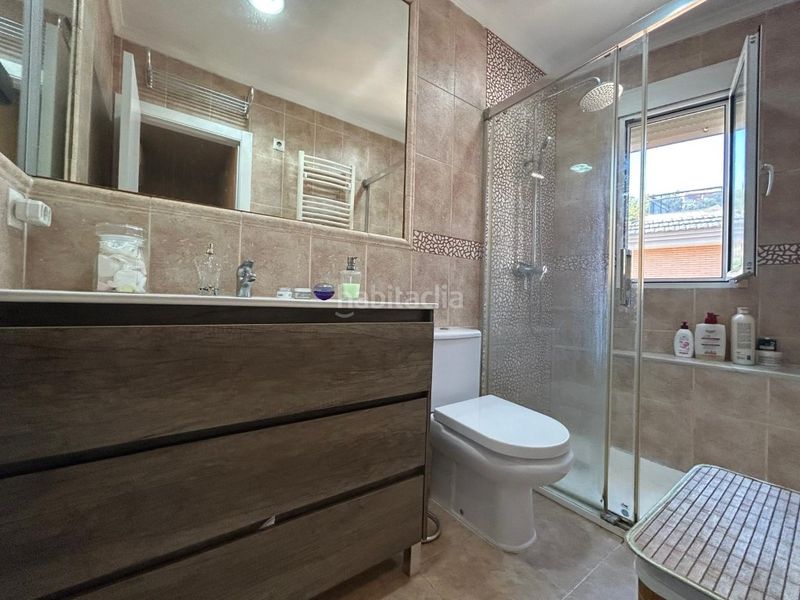 Foto e2feec76-ab9d-4ed3-9da7-03b7b238c3f9. Casa amb aparcament a Gilet