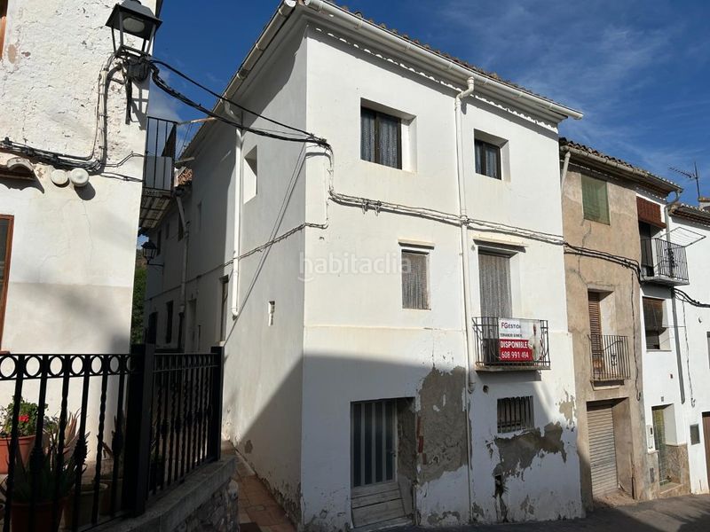Foto bf82f70b-3fd9-4eb2-8878-07582d52c800. Casa a Vall de Almonacid