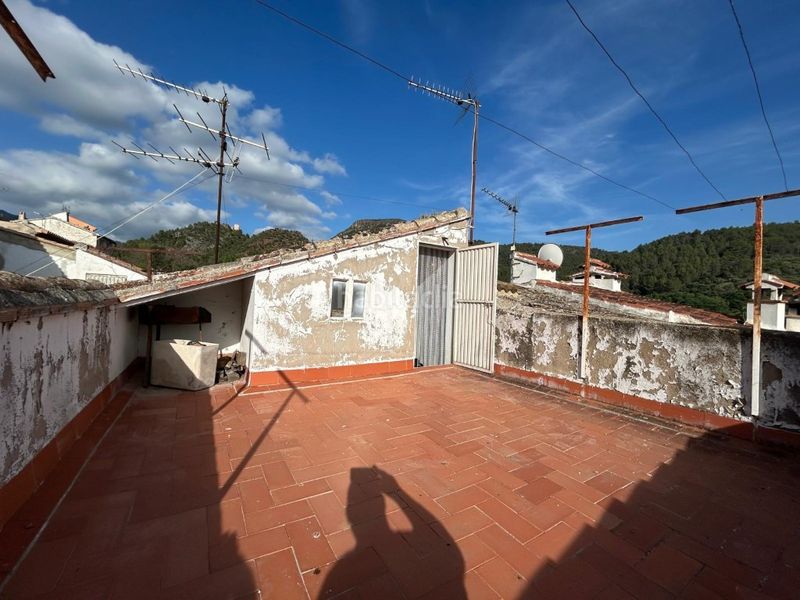 Foto d588bf01-559f-485c-95ca-f43ed8b6d70f. Casa a Vall de Almonacid